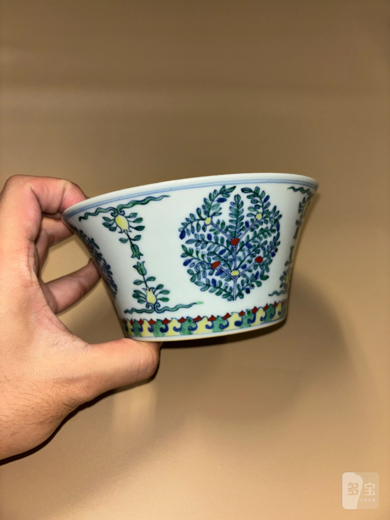 清嘉庆 斗彩花卉纹马蹄碗 - 图6
